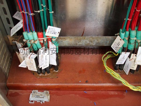 盤柜、端子箱、電纜夾層施工圖_15